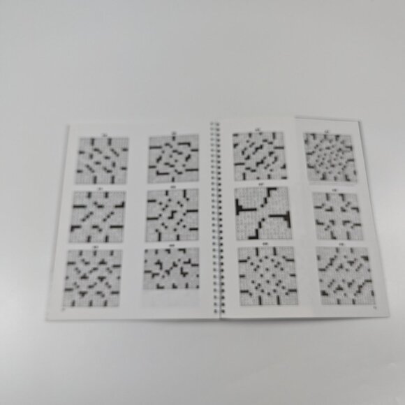 Crossword Superstars Take Center Stage Crossword Puzzle Book 2009 - Picture 7 of 9